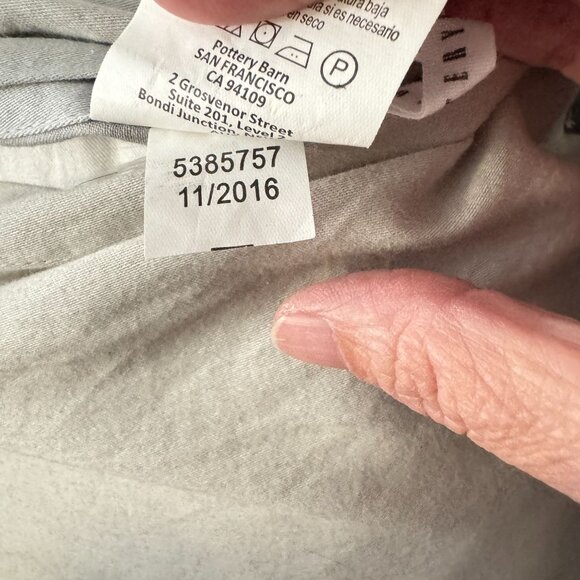 Pottery Barn 20x20 Paisley Decorative Pillow Cover Silk Cotton Blend Gray Gold - Picture 11 of 11